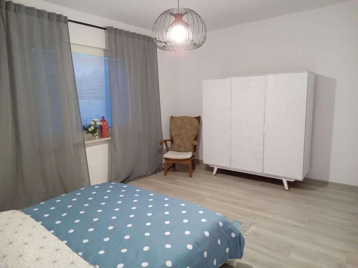 Domek U Kazi Sadowne Exterior foto